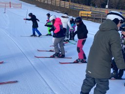 Skitag der 2. Klassen - Puchberg/Schneeberg