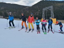 Skitag der 2. Klassen - Puchberg/Schneeberg